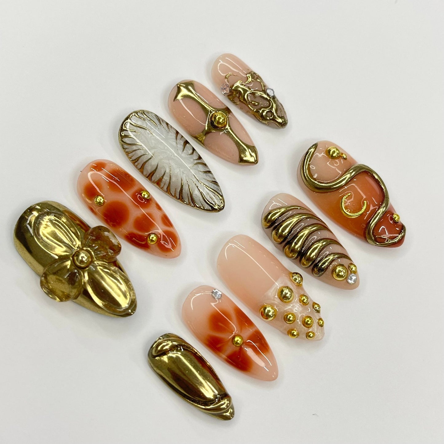 3D Flower With Gold Press on nails