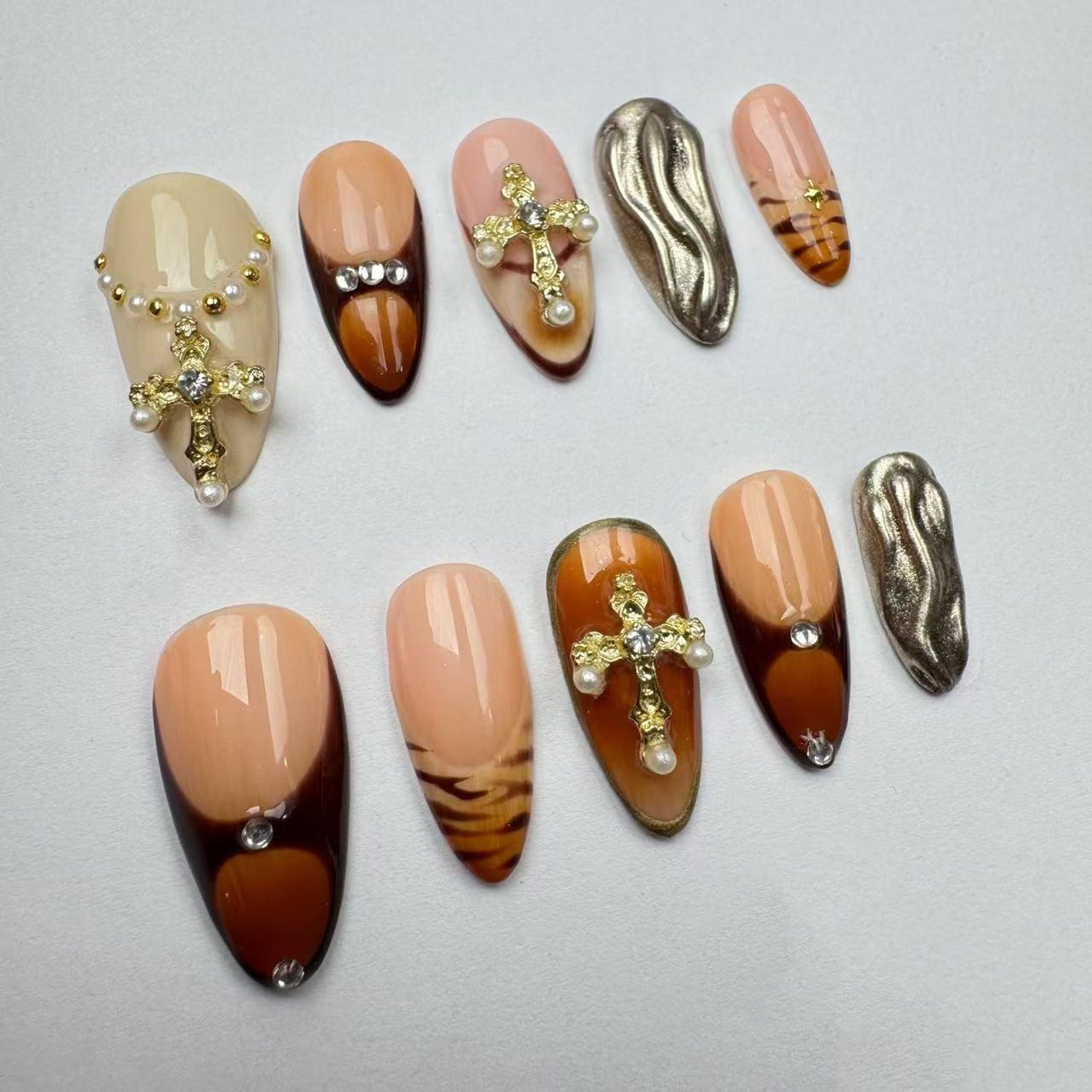 Cross Brown Handmade Press on nails - Summer Nails