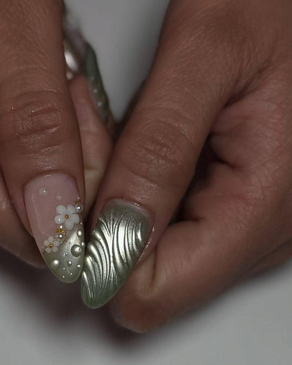 Elegant Sage Green Handmade Press on nails - Summer Nails