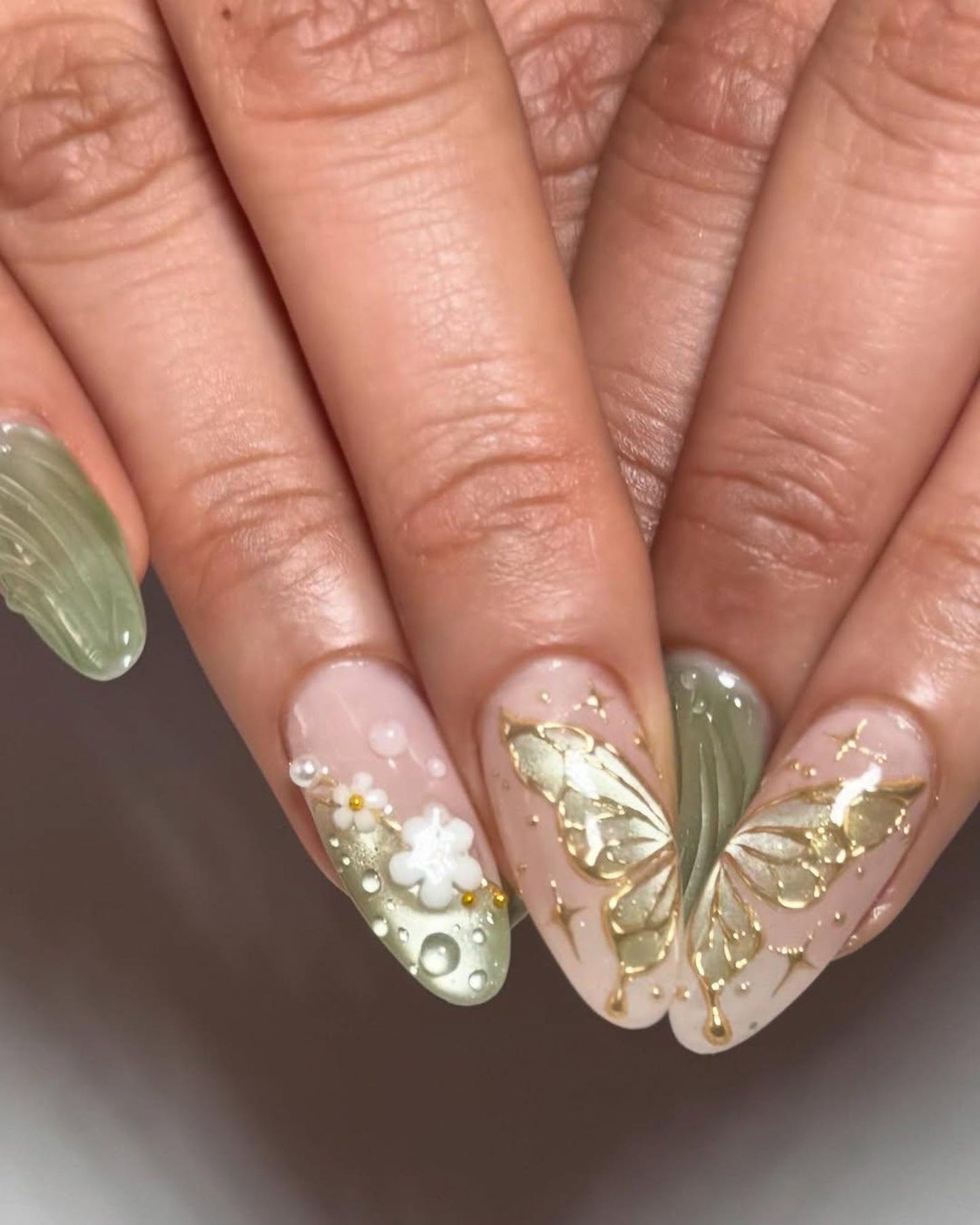 Elegant Sage Green Handmade Press on nails - Summer Nails