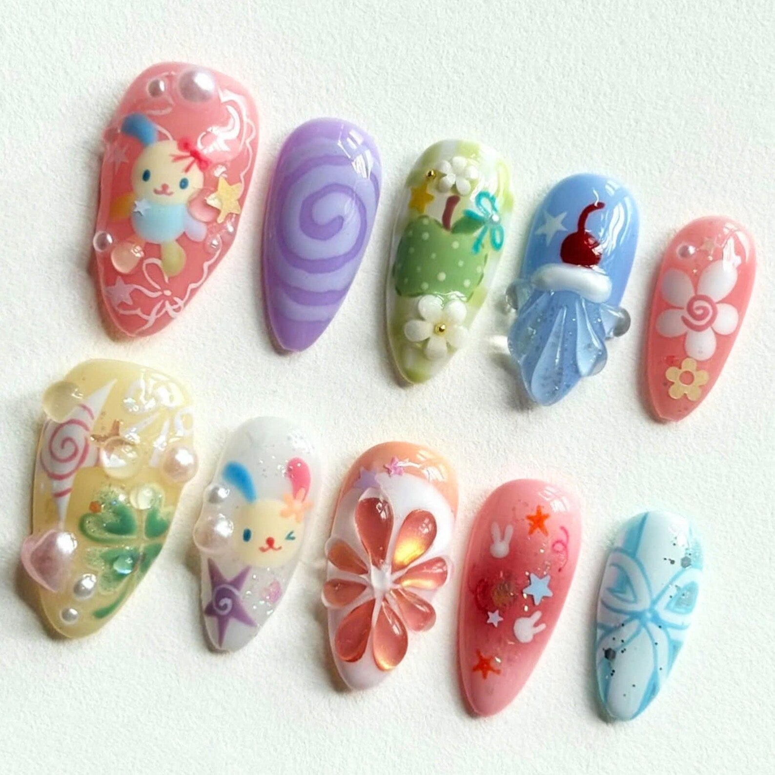 Fantasy Bear Handmade Press on nails - Summer Nails