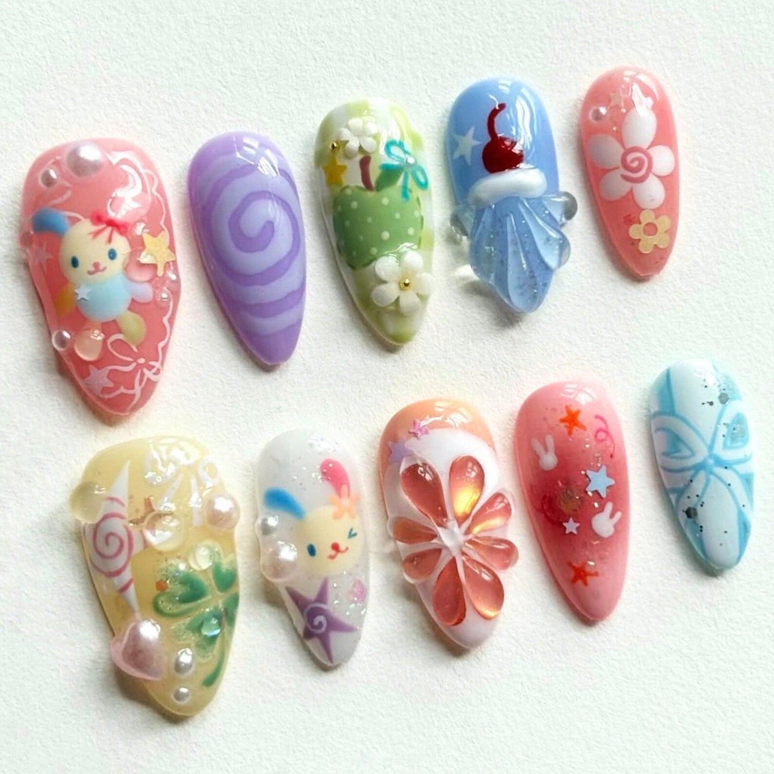 Fantasy Bear Handmade Press on nails - Summer Nails