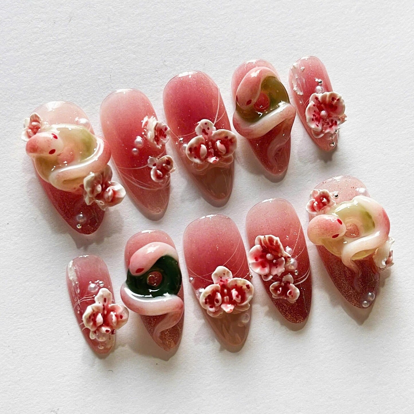 Lotus Snake Handmade Press on nails - Summer Nails