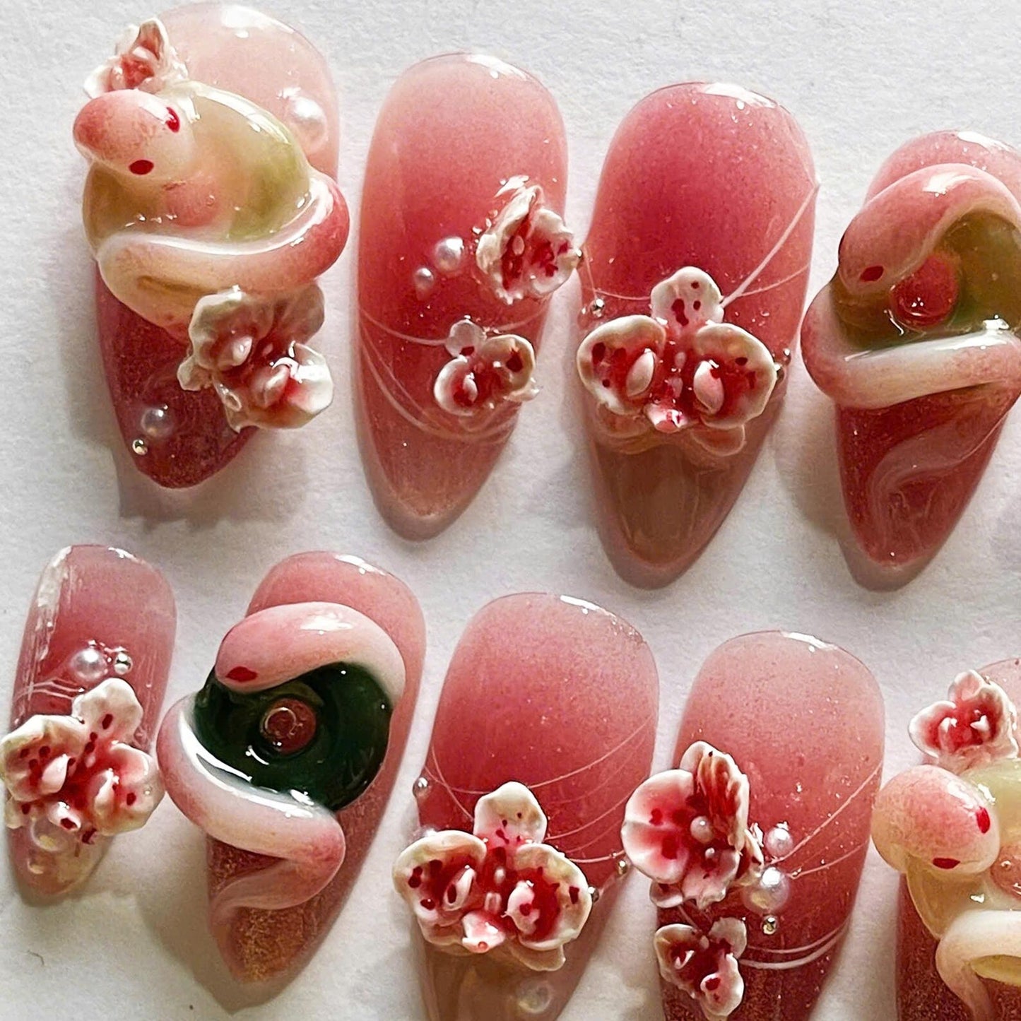 Lotus Snake Handmade Press on nails - Summer Nails