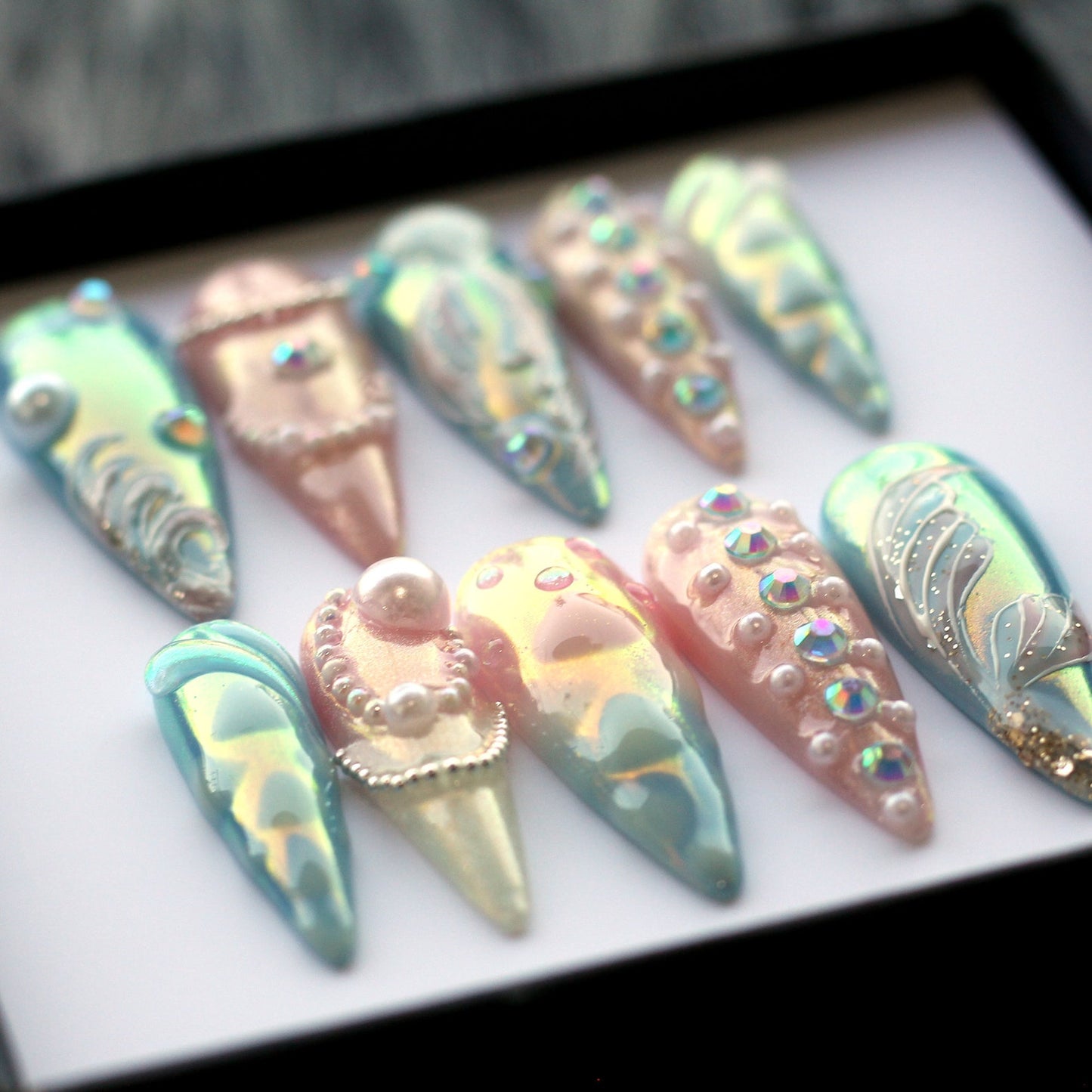 Mermaid Aurora Handmade Press on nails - Summer Nails 
