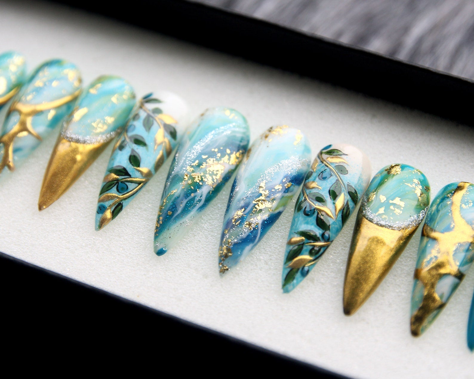 Olive Branch Handmade Press on nails