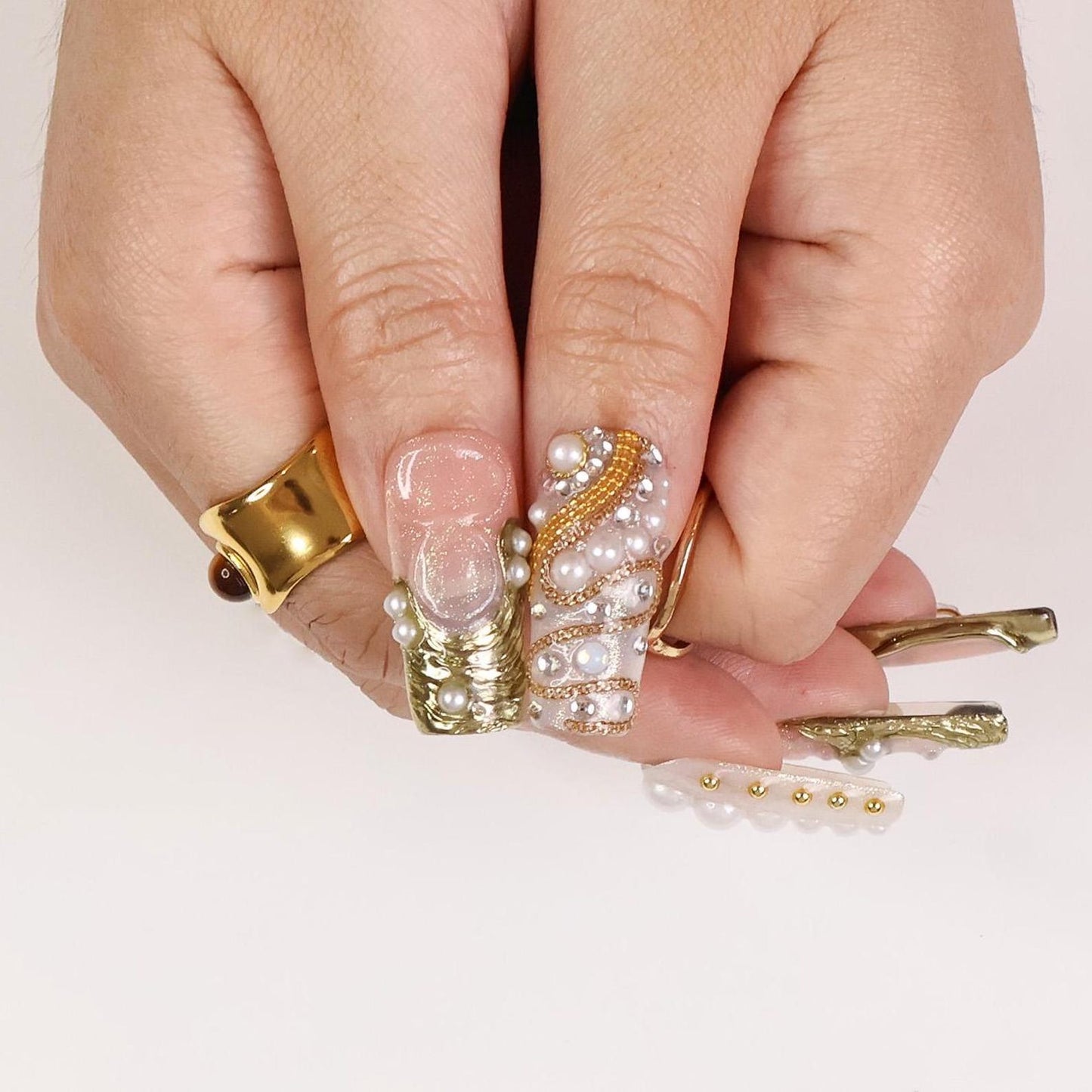 Opulent Drip Handmade Press on nails - Summer Nails