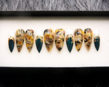 Queen Bee Handmade Press on nails - Summer Nails