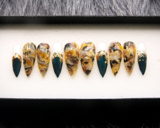Queen Bee Handmade Press on nails - Summer Nails