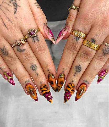 Tiger Flame Handmade Press on nails - Summer Nails