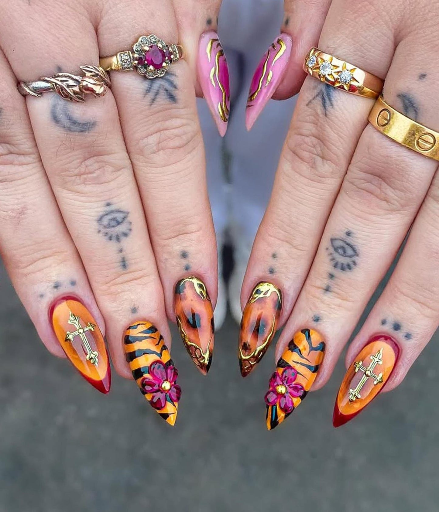 Tiger Flame Handmade Press on nails - Summer Nails