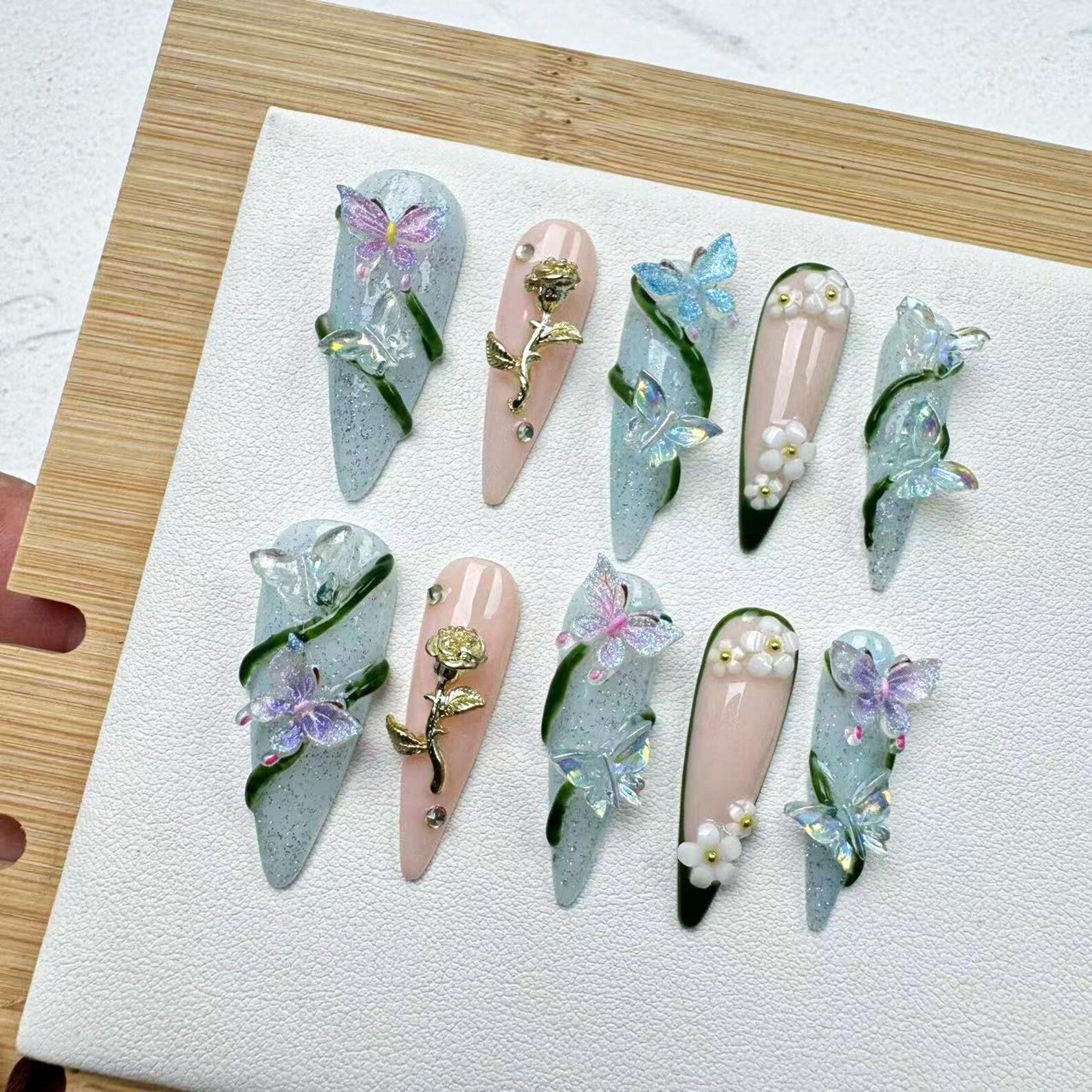 Tropical Flowers Handmade Press on nails