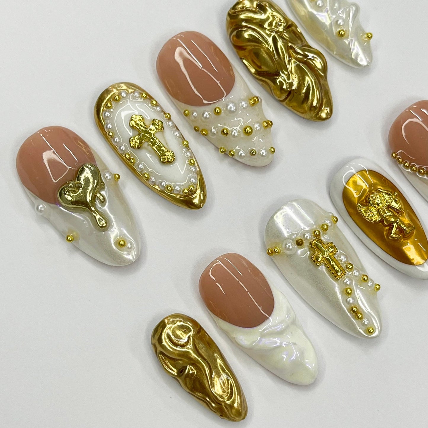 Cupid With White Gold Press on nails