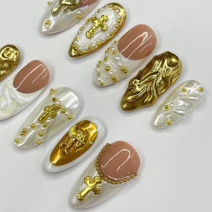 Cupid With White Gold Press on nails