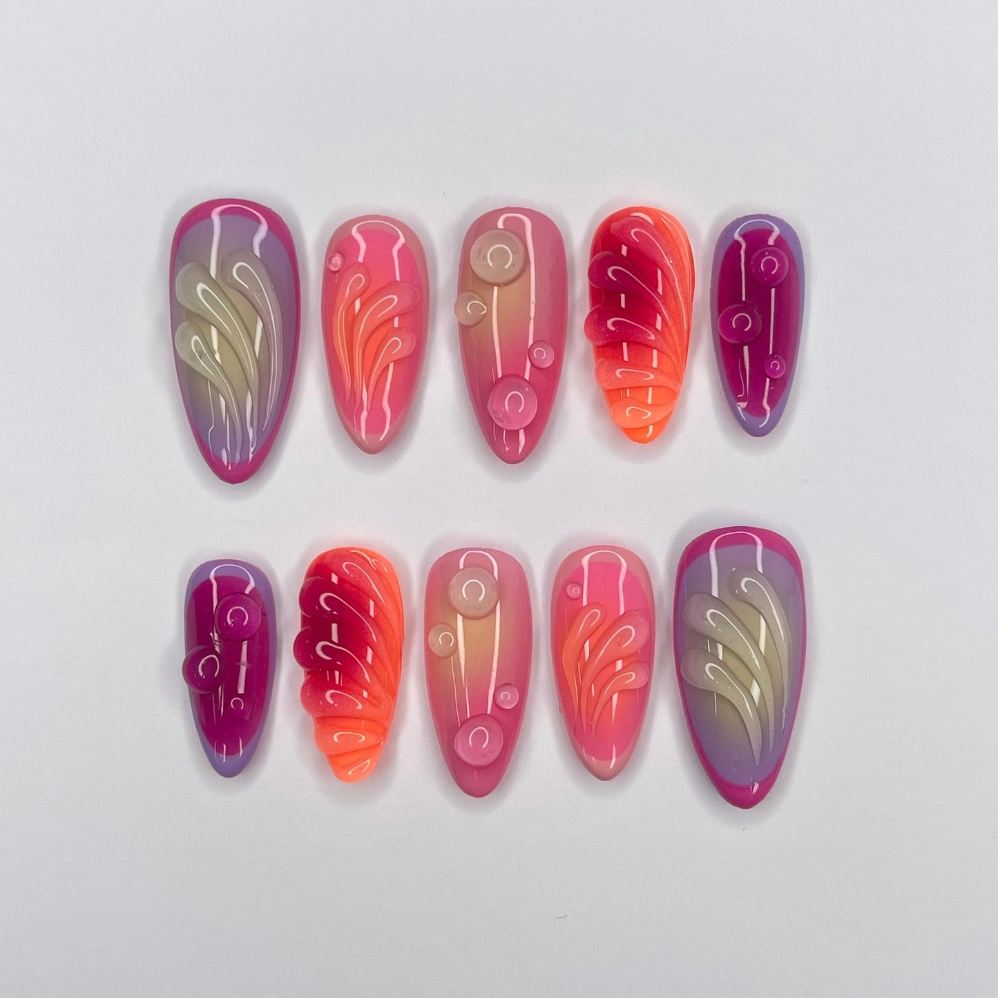 Aura Summer Press on nails
