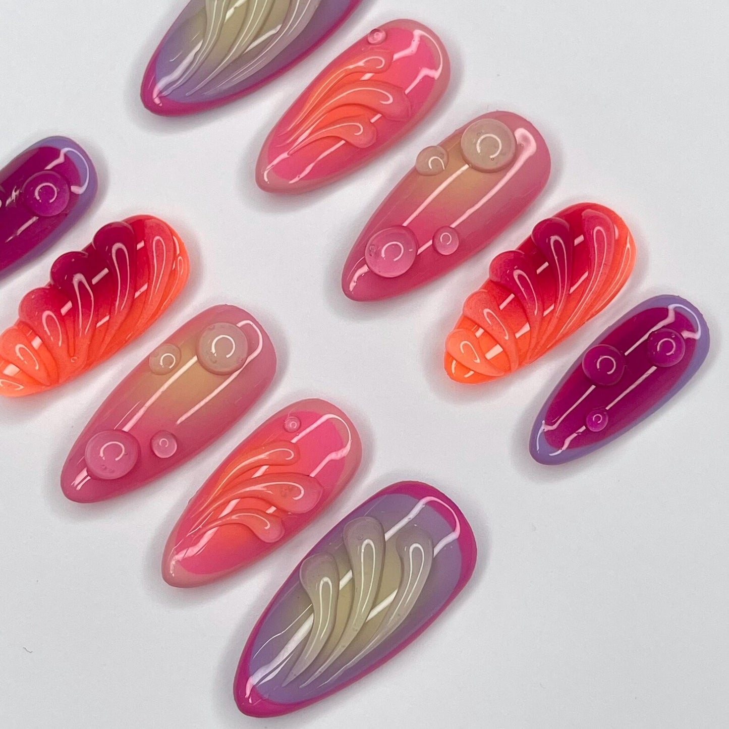 Aura Summer Press on nails