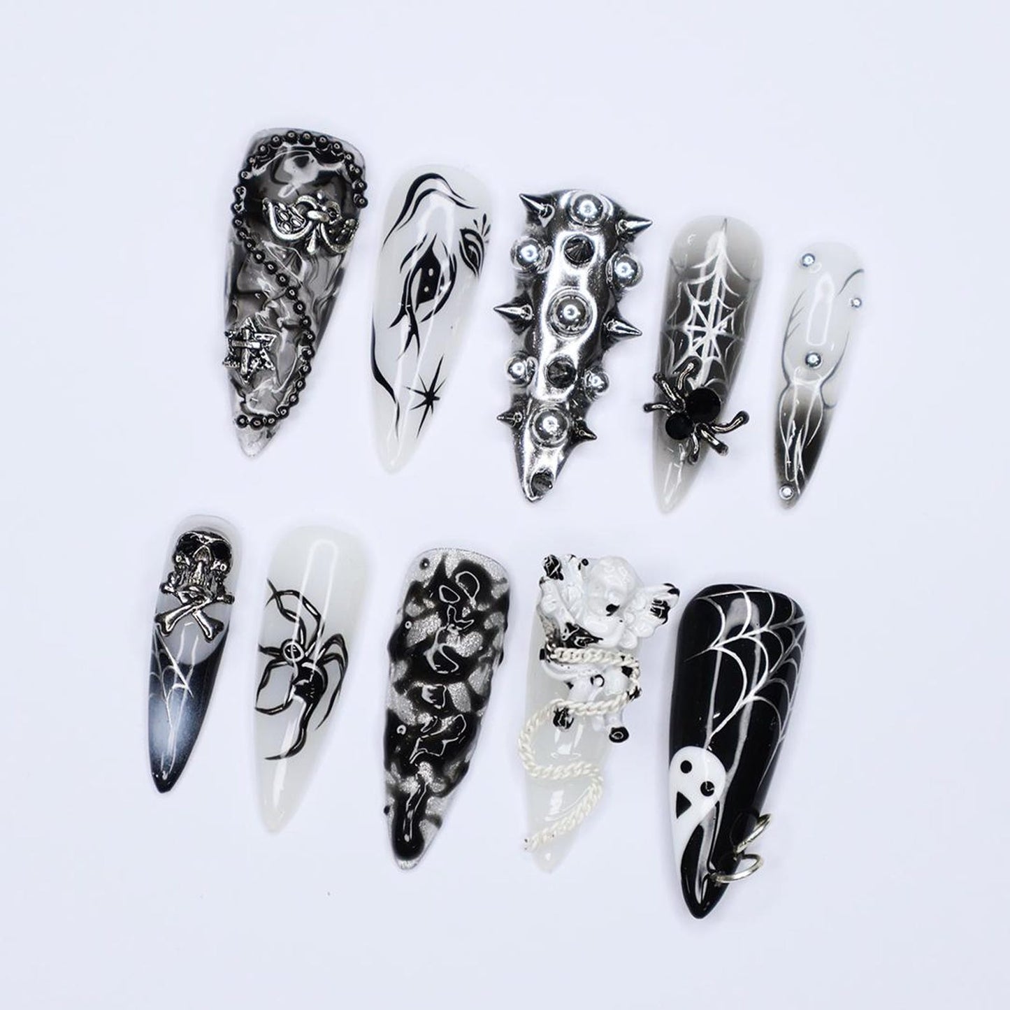 Black and Silver Gothic Press on nails