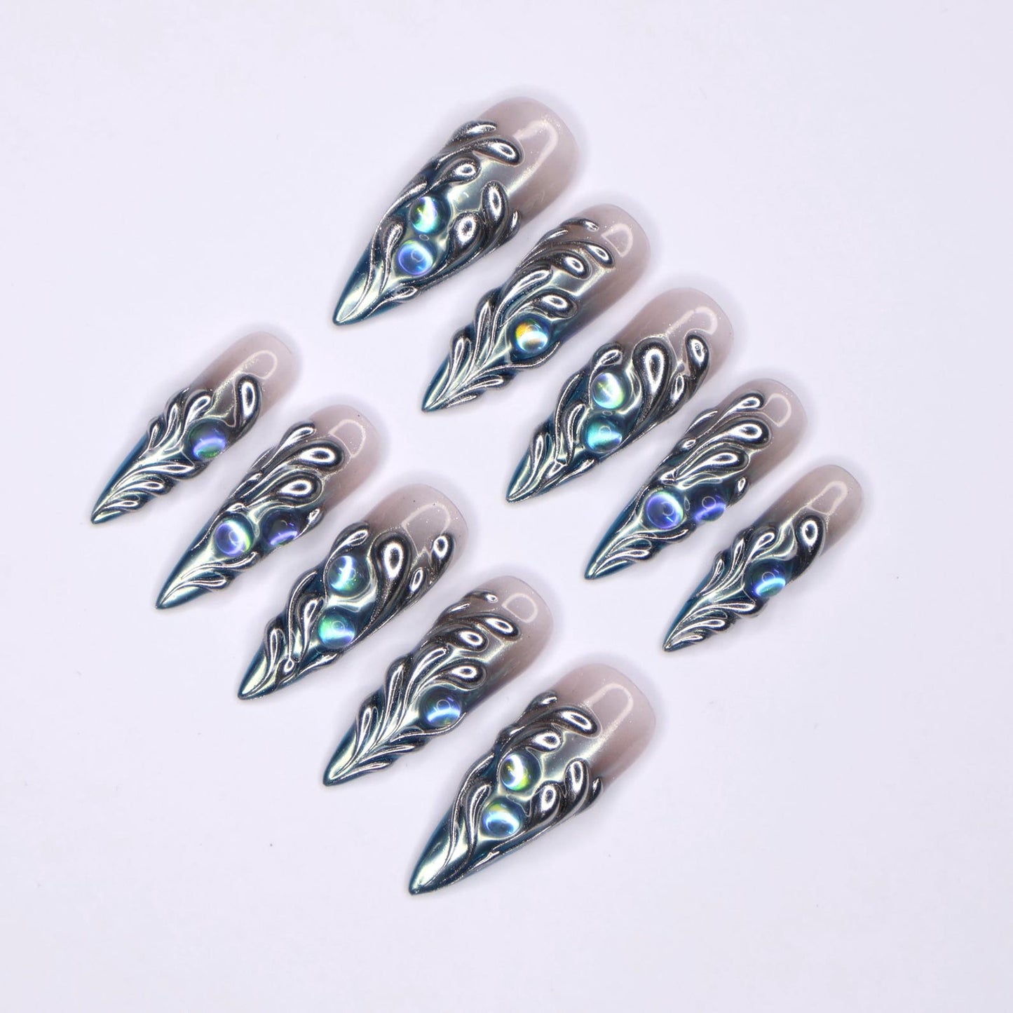 Freestyle 3D Chrome Gothic Press on nails