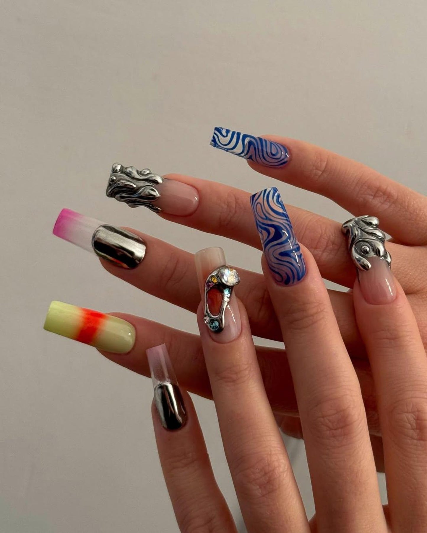 Metallic Wave Handmade Press on nails