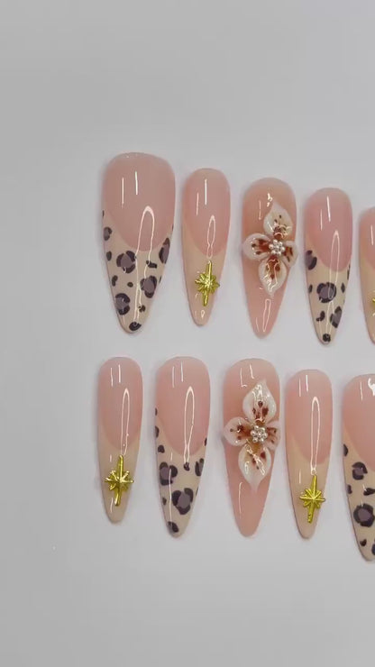 Leopard Flower Press on nails