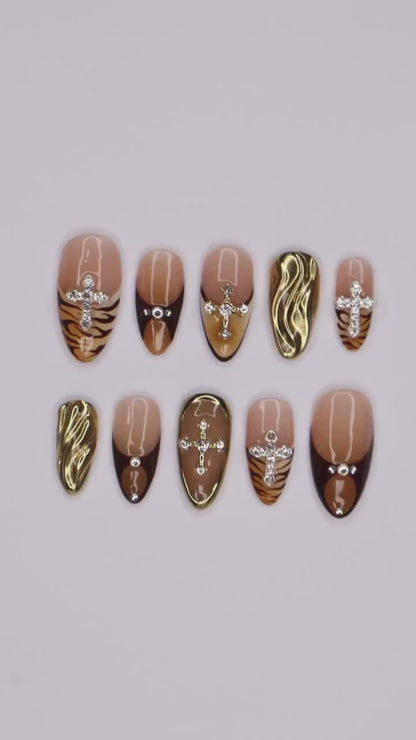 Fierce Fall Wild Tiger Press on nails
